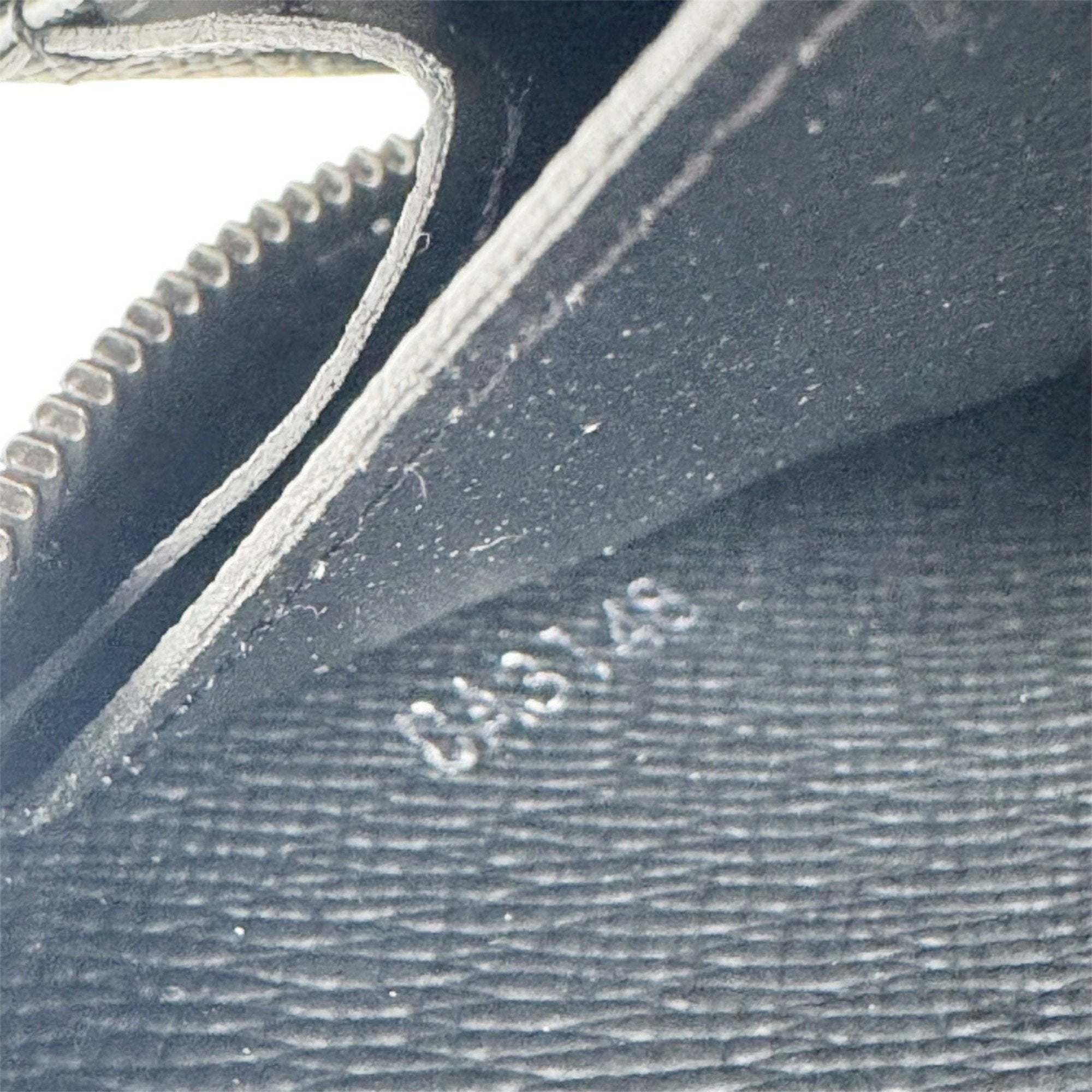 Louis Vuitton Black Gray Monogram Eclipse Monogram Eclipse Long Wallet (Bi-Fold) (Pre-Owned)