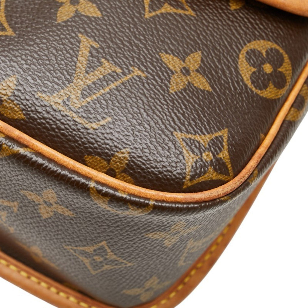 Louis Vuitton Monogram Brown Pvc Leather Shoulder Bag (Pre-Owned)