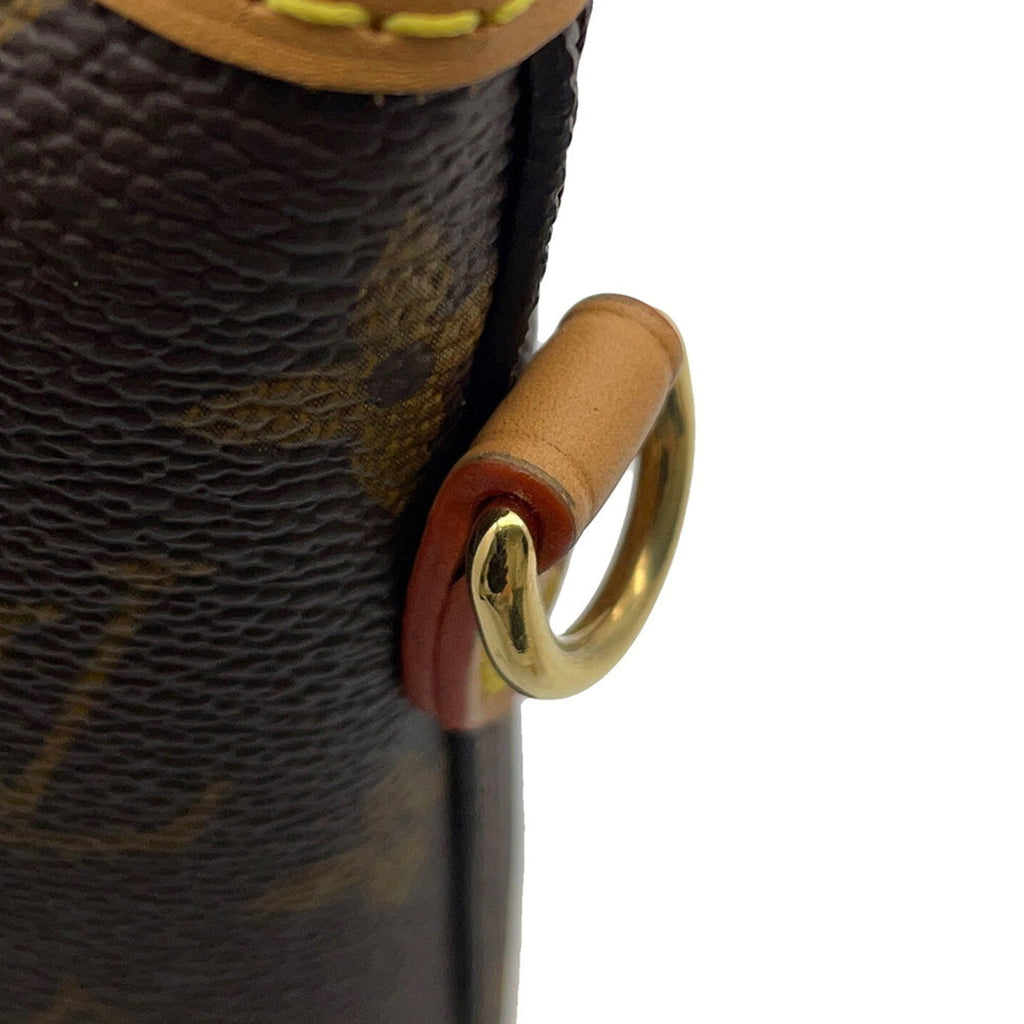 Louis Vuitton Brown Monogram Monogram Pouch Shoulder Bag (Pre-Owned)