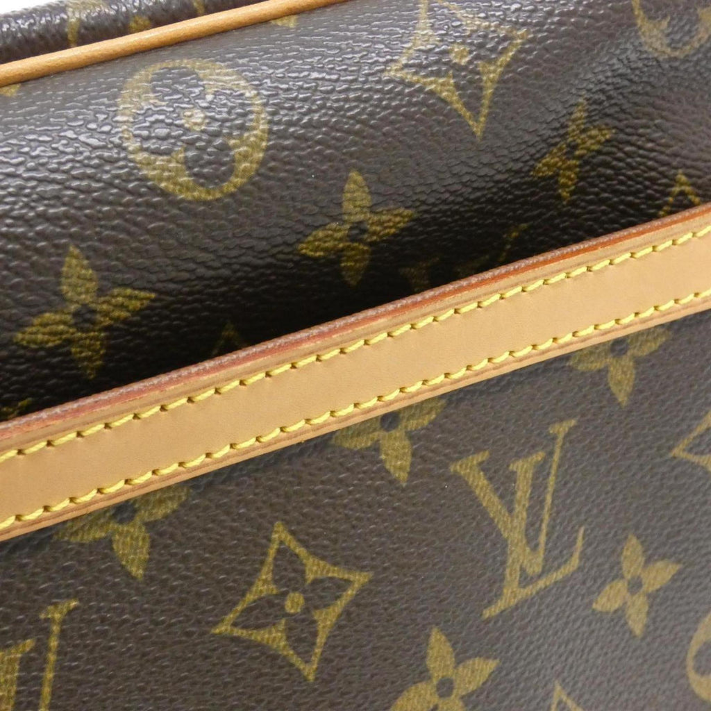 Louis Vuitton Brown Coated Canvas Shoulder Bag (Pre-Owned)