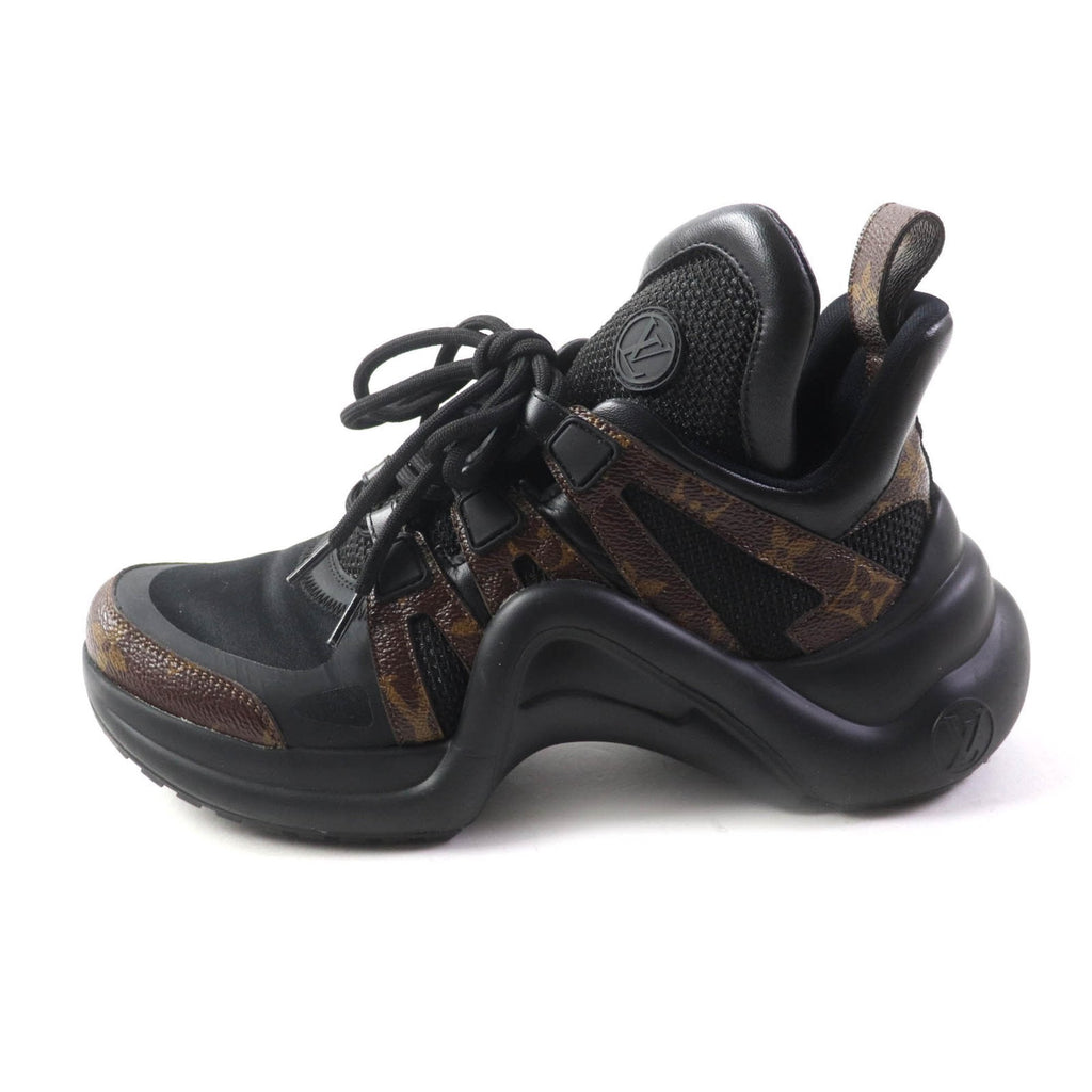 Louis Vuitton Black Sneakers (Pre-Owned)