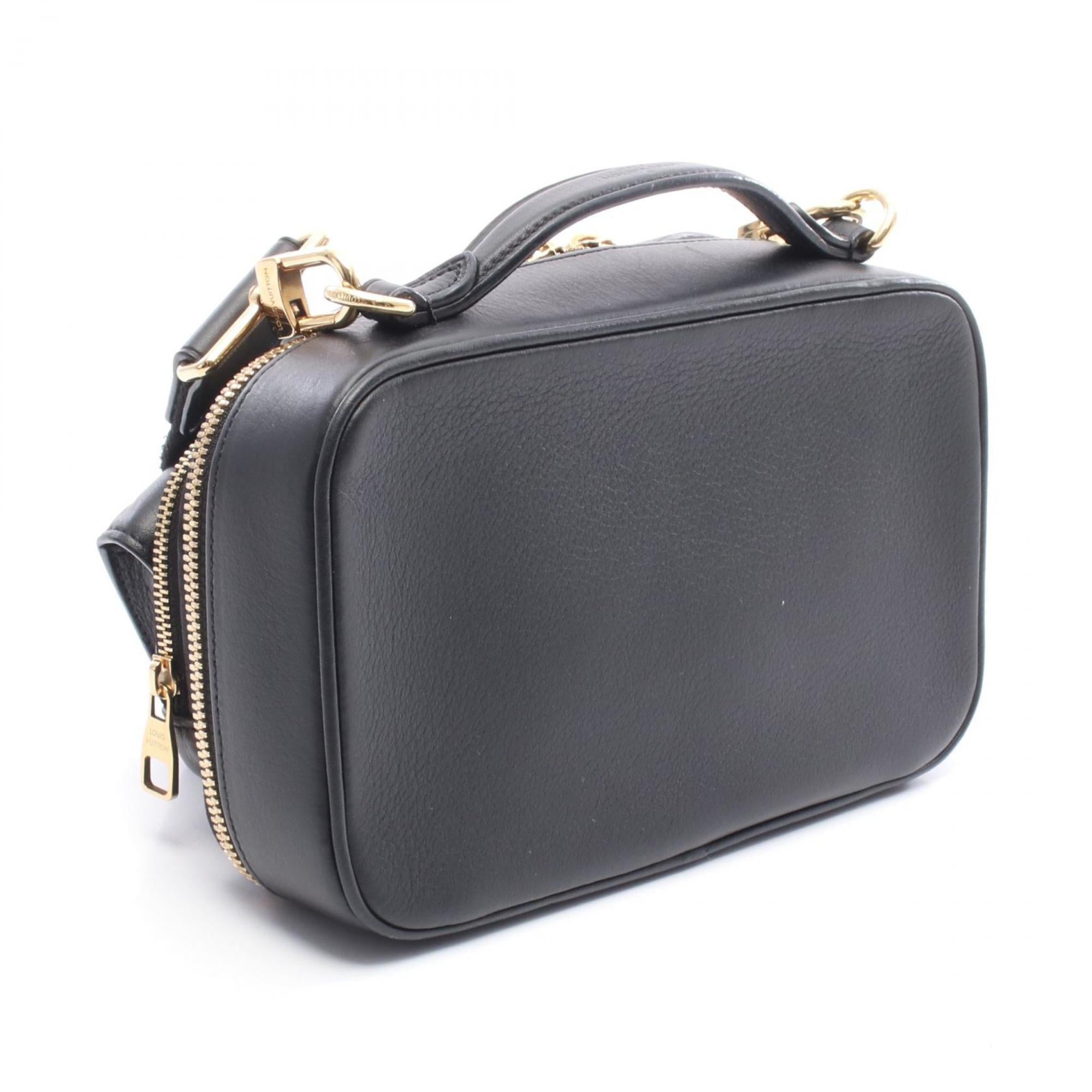 Louis Vuitton Black Leather Shoulder Bag (Pre-Owned)
