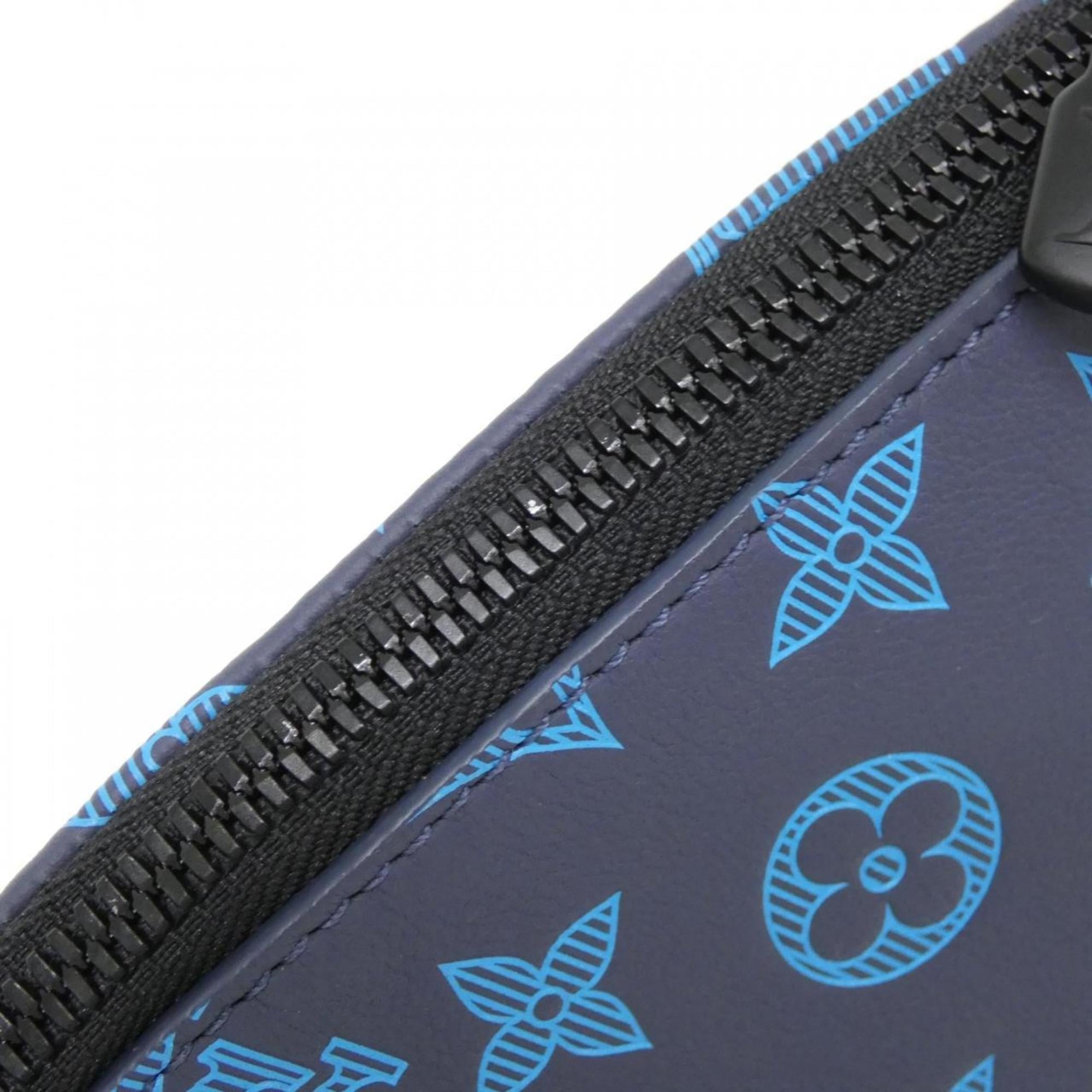Louis Vuitton Leather Shoulder Bag (Pre-Owned)