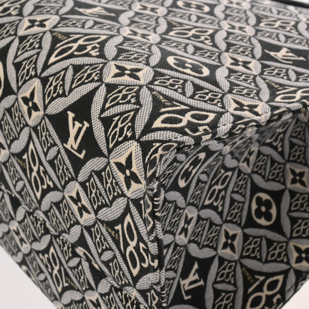 Louis Vuitton Black White Monogram Handbag (Pre-Owned)