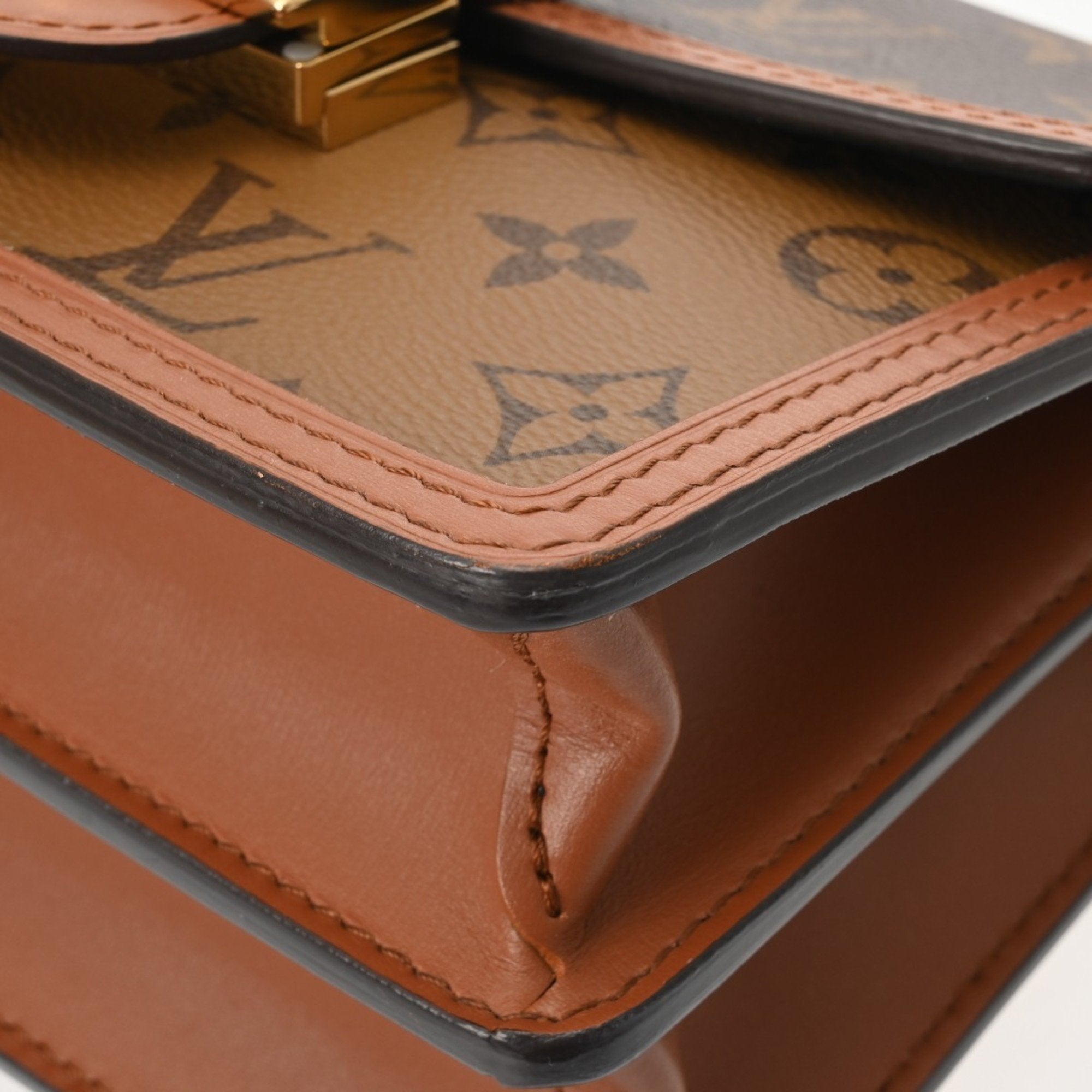 Louis Vuitton Brown Monogram Canvas Shoulder Bag (Pre-Owned)