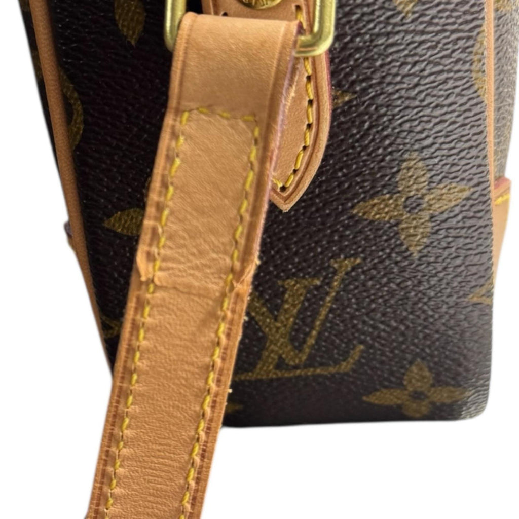 Louis Vuitton Brown Monogram Shoulder Bag (Pre-Owned)