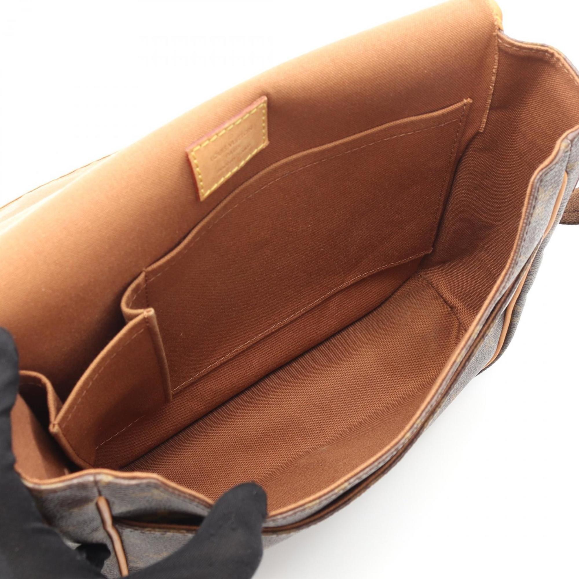 Louis Vuitton Brown Coated Canvas Leather Shoulder Bag (Pre-Owned)