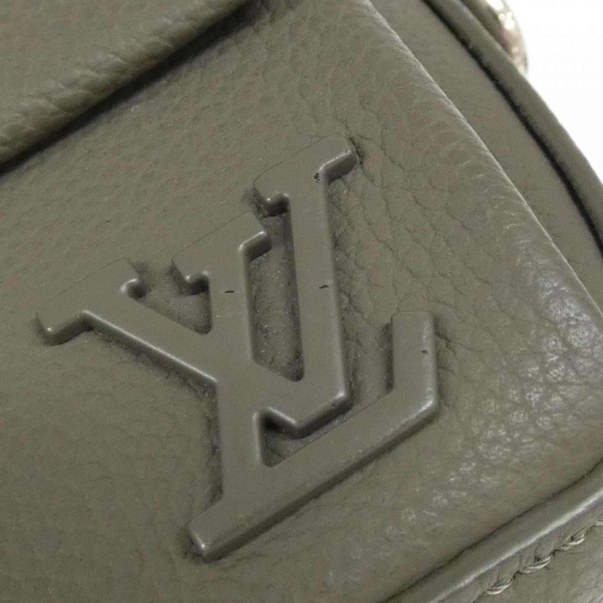Louis Vuitton Khaki Leather Shoulder Bag (Pre-Owned)