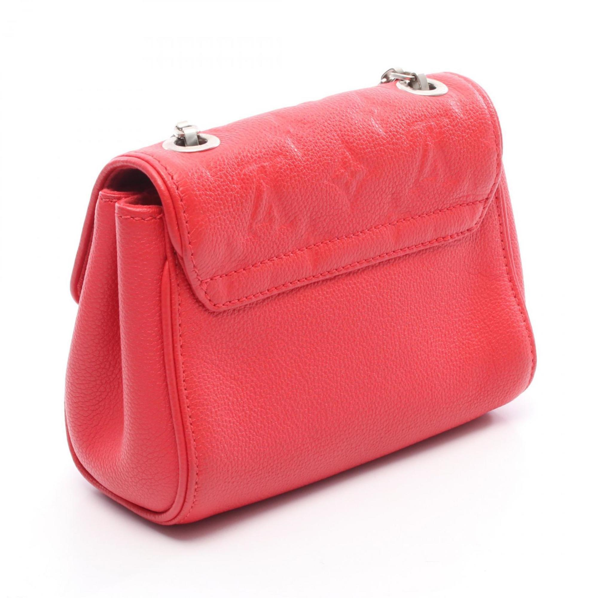 Louis Vuitton Red Color Leather Shoulder Bag (Pre-Owned)