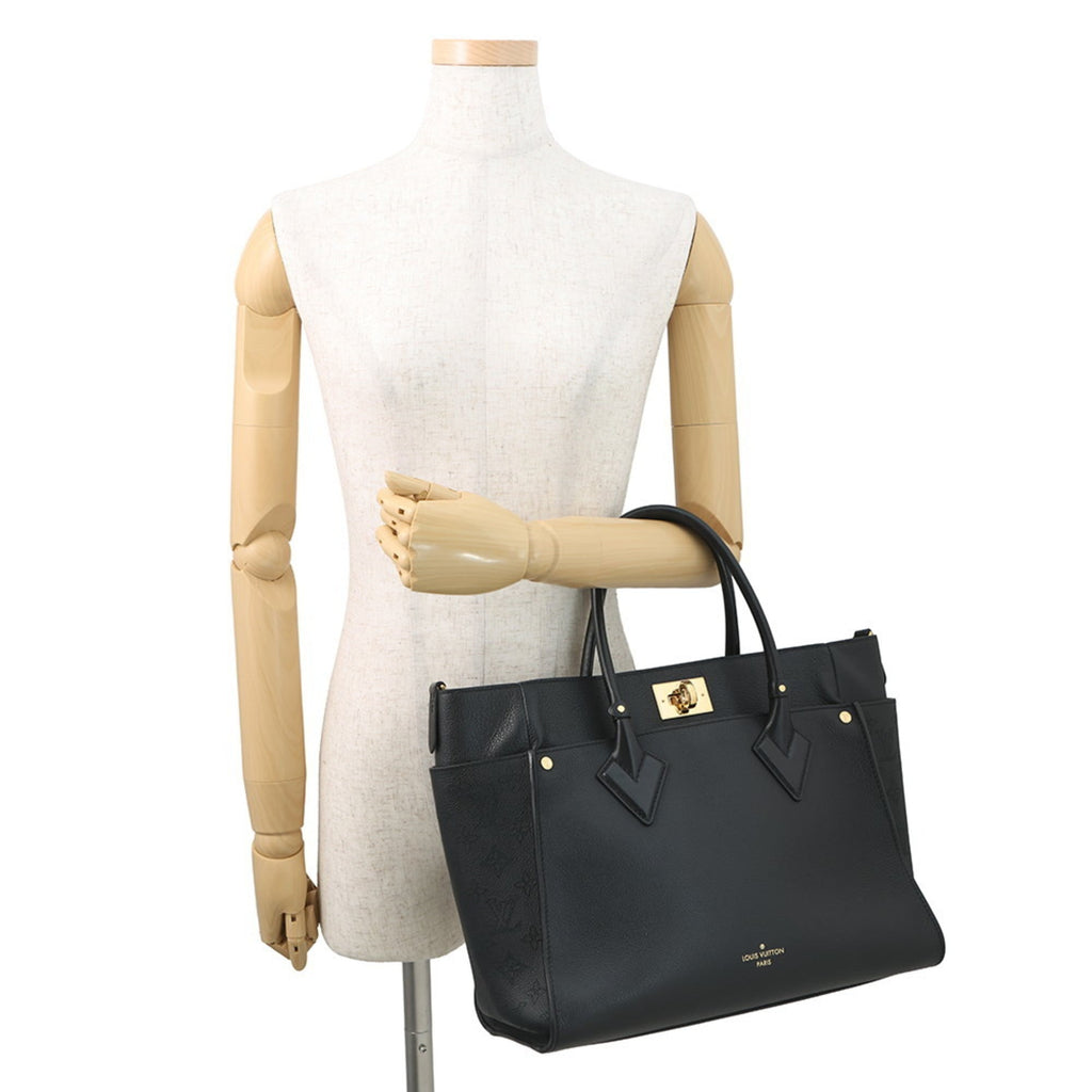 Louis Vuitton Noir Monogram Leather Handbag (Pre-Owned)