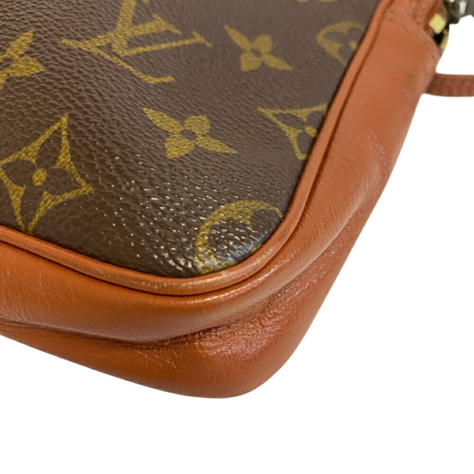 Louis Vuitton Brown Monogram Leather Clutch Bag (Pre-Owned)