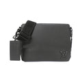 Louis Vuitton Black Leather Shoulder Bag (Pre-Owned)