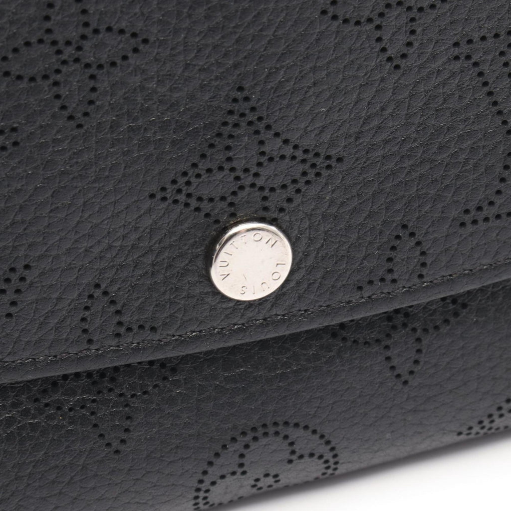 Louis Vuitton Black Noir Mahina Leather Leather Long Wallet (Bi-Fold) (Pre-Owned)