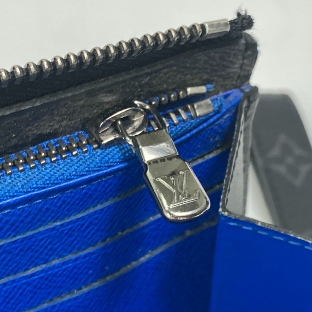 Louis Vuitton Monogram Eclipse Black Blue Monogram Eclipse Long Wallet (Bi-Fold) (Pre-Owned)