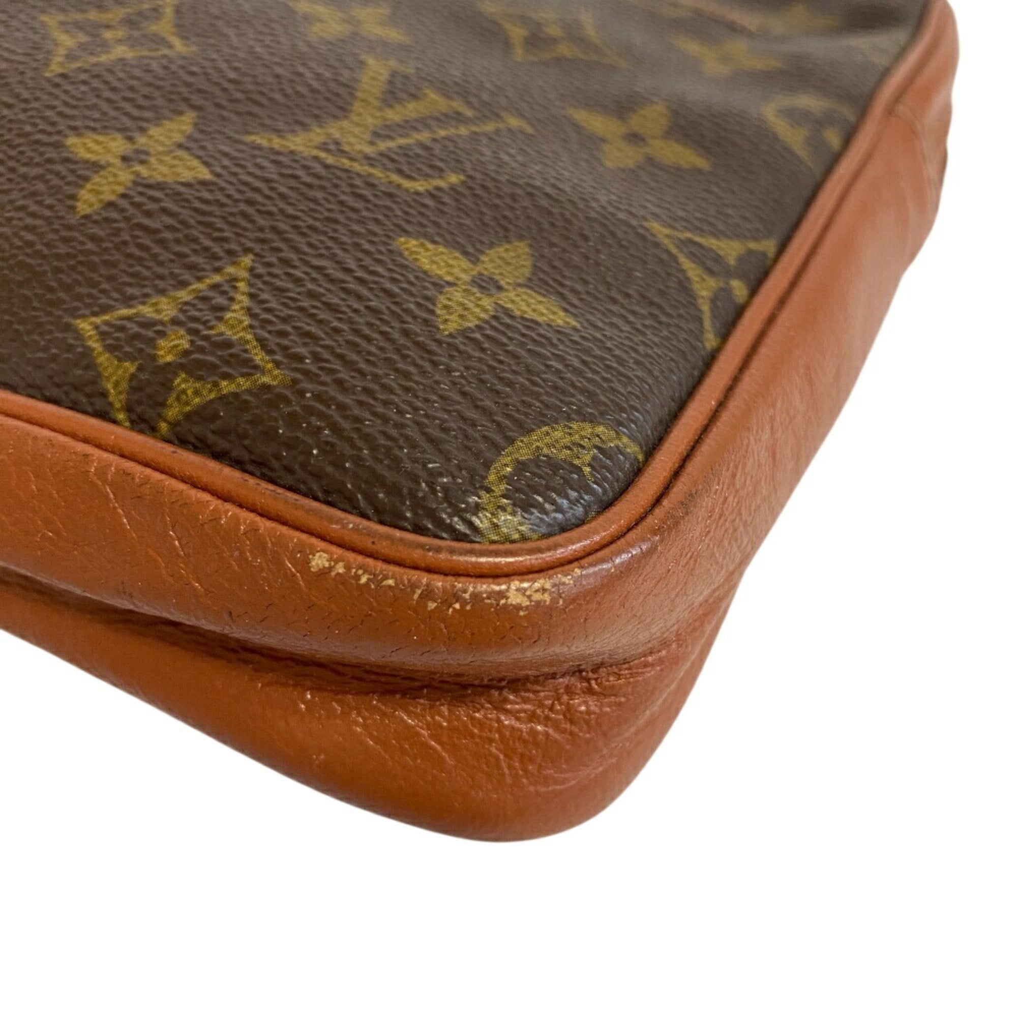 Louis Vuitton Brown Monogram Leather Clutch Bag (Pre-Owned)