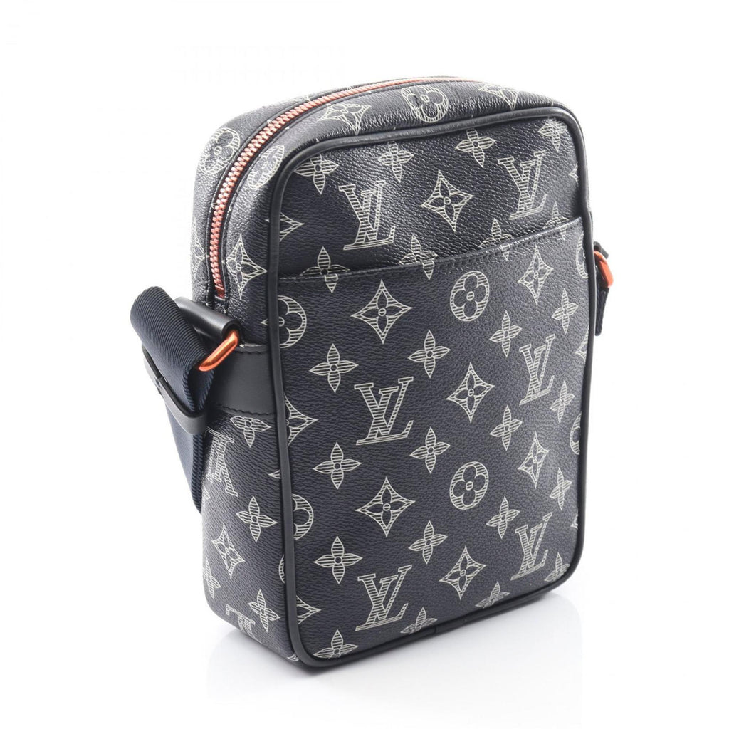 Louis Vuitton Navy Red Color White Coated Canvas Monogram Pvc Leather Shoulder Bag (Pre-Owned)