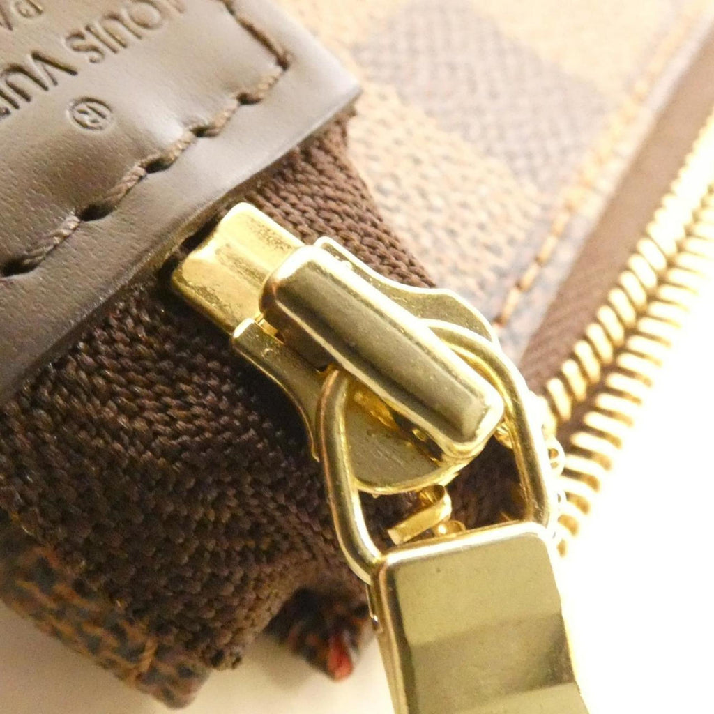 Louis Vuitton Damier Damier Canvas Ebene Damier Canvas Pochette Pouch (Pre-Owned)