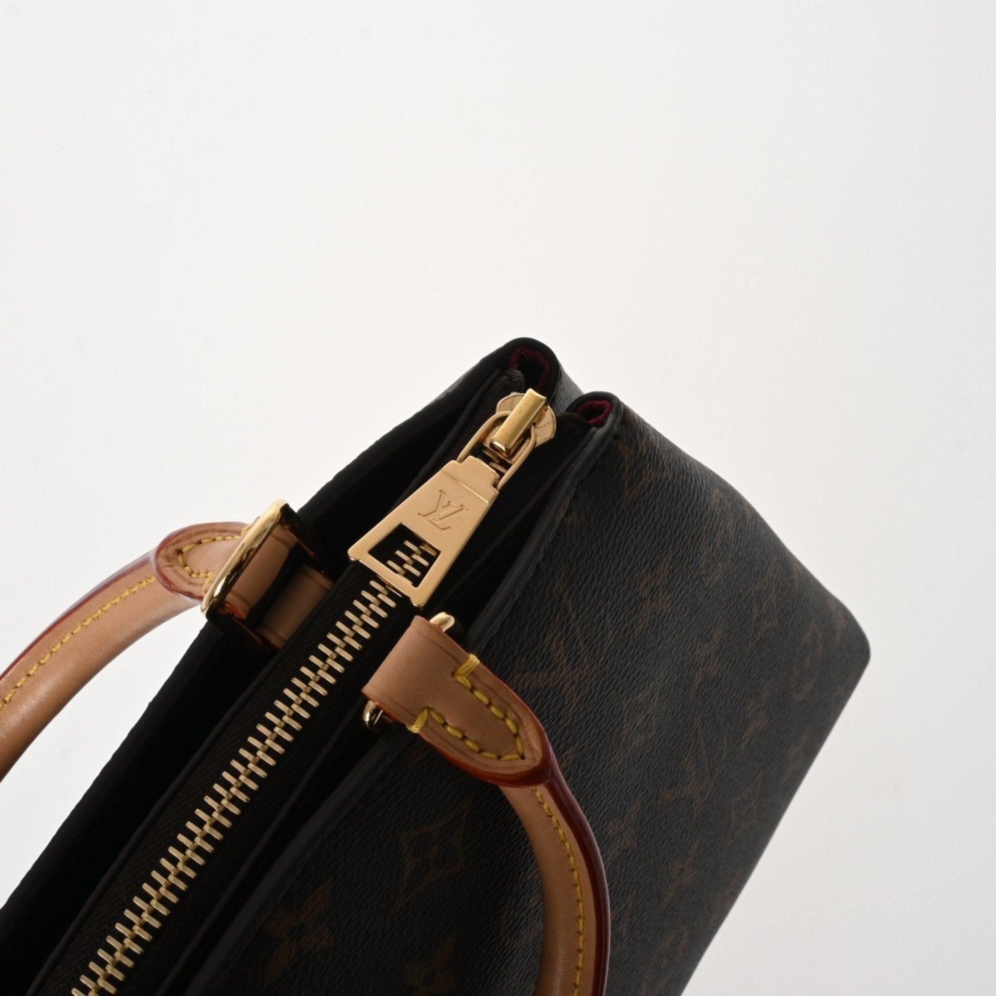 Louis Vuitton Brown Monogram Monogram Handbag (Pre-Owned)
