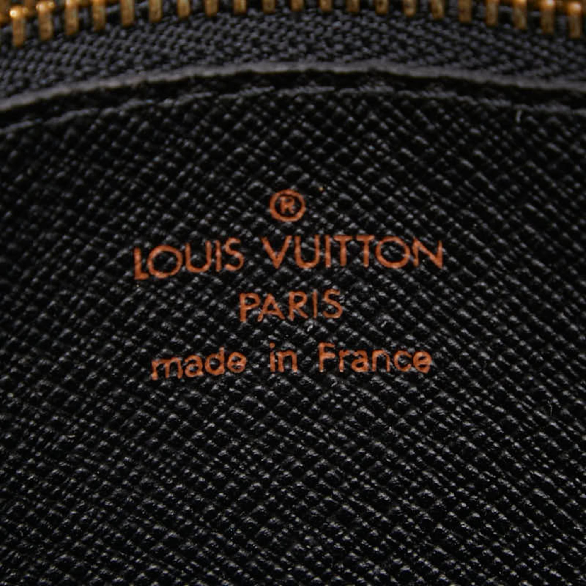 Louis Vuitton Borneo Green Leather Shoulder Bag (Pre-Owned)