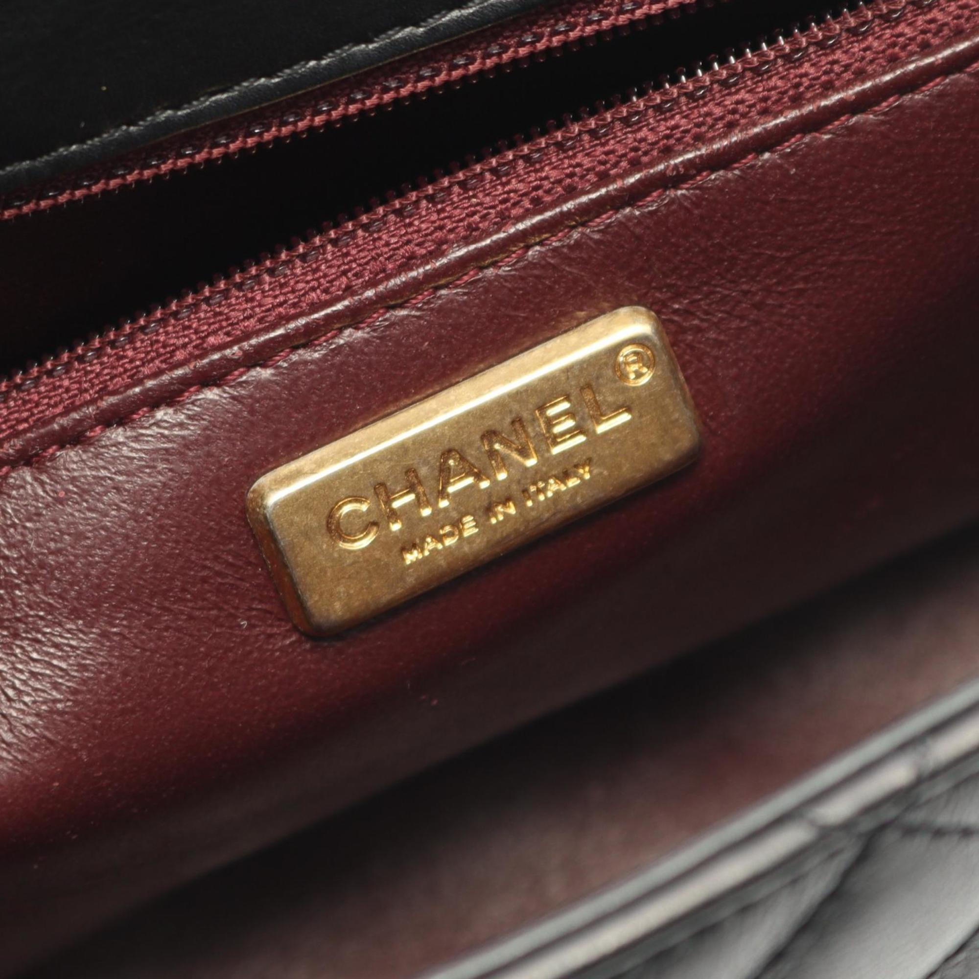 Rock the Corner Flap Bag Quilted Leather Medium