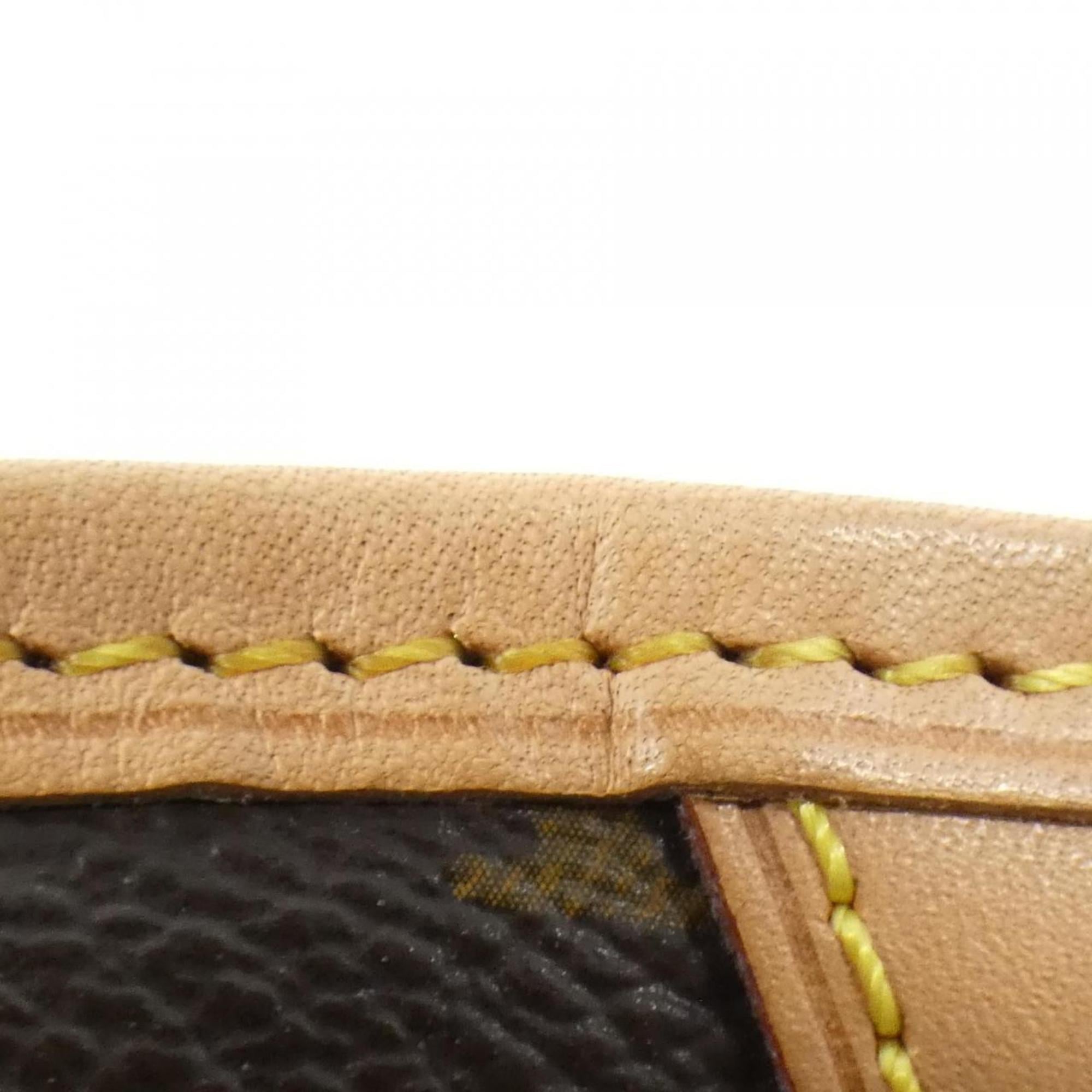 Louis Vuitton Marron Coated Canvas Shoulder Bag (Pre-Owned)
