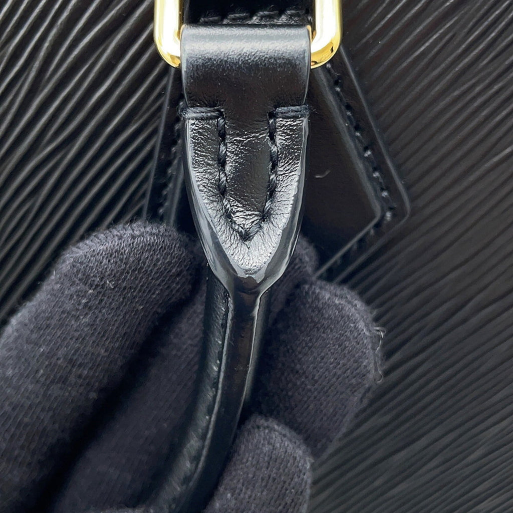Louis Vuitton Epi Black Noir Epi Leather Handbag Shoulder Bag (Pre-Owned)