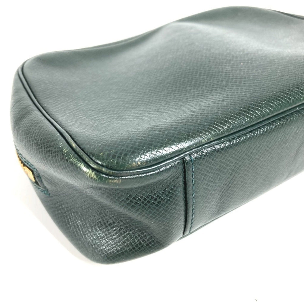 Louis Vuitton Episea Green Taiga Leather Clutch Bag Pouch (Pre-Owned)