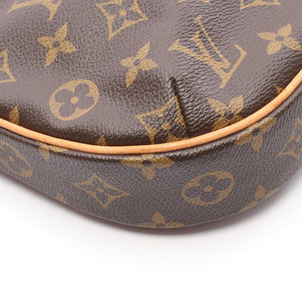 Louis Vuitton Brown Monogram Monogram Shoulder Bag (Pre-Owned)