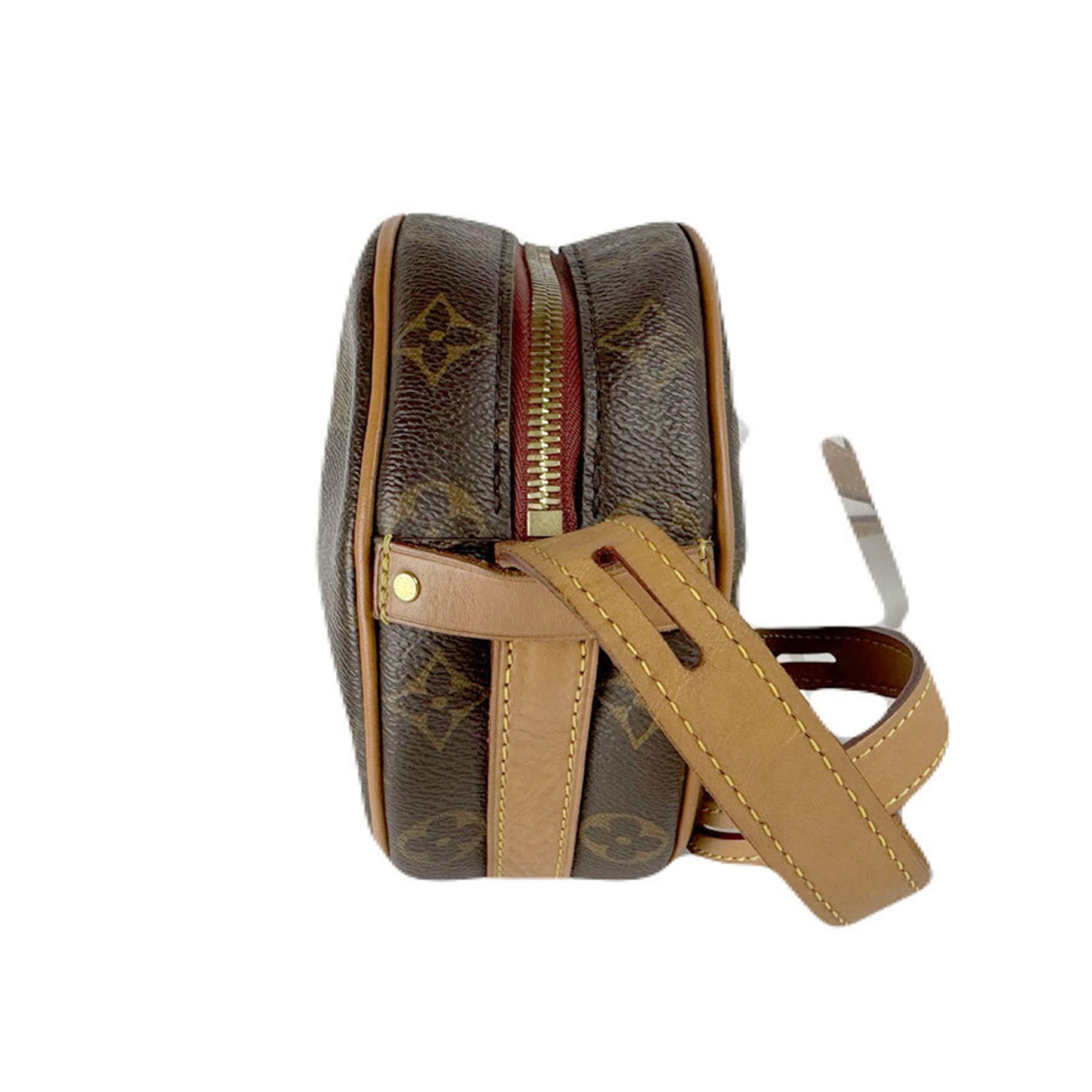 Louis Vuitton Brown Monogram Shoulder Bag (Pre-Owned)