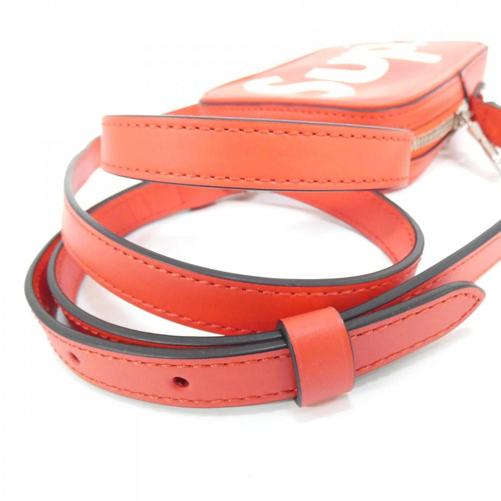 Louis Vuitton Rouge Leather Shoulder Bag (Pre-Owned)