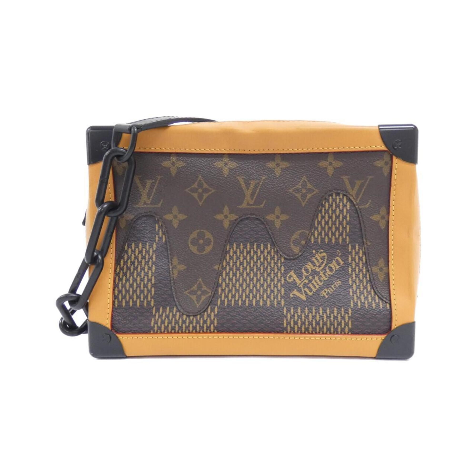 Louis Vuitton Brown Coated Canvas Shoulder Bag (Pre-Owned)