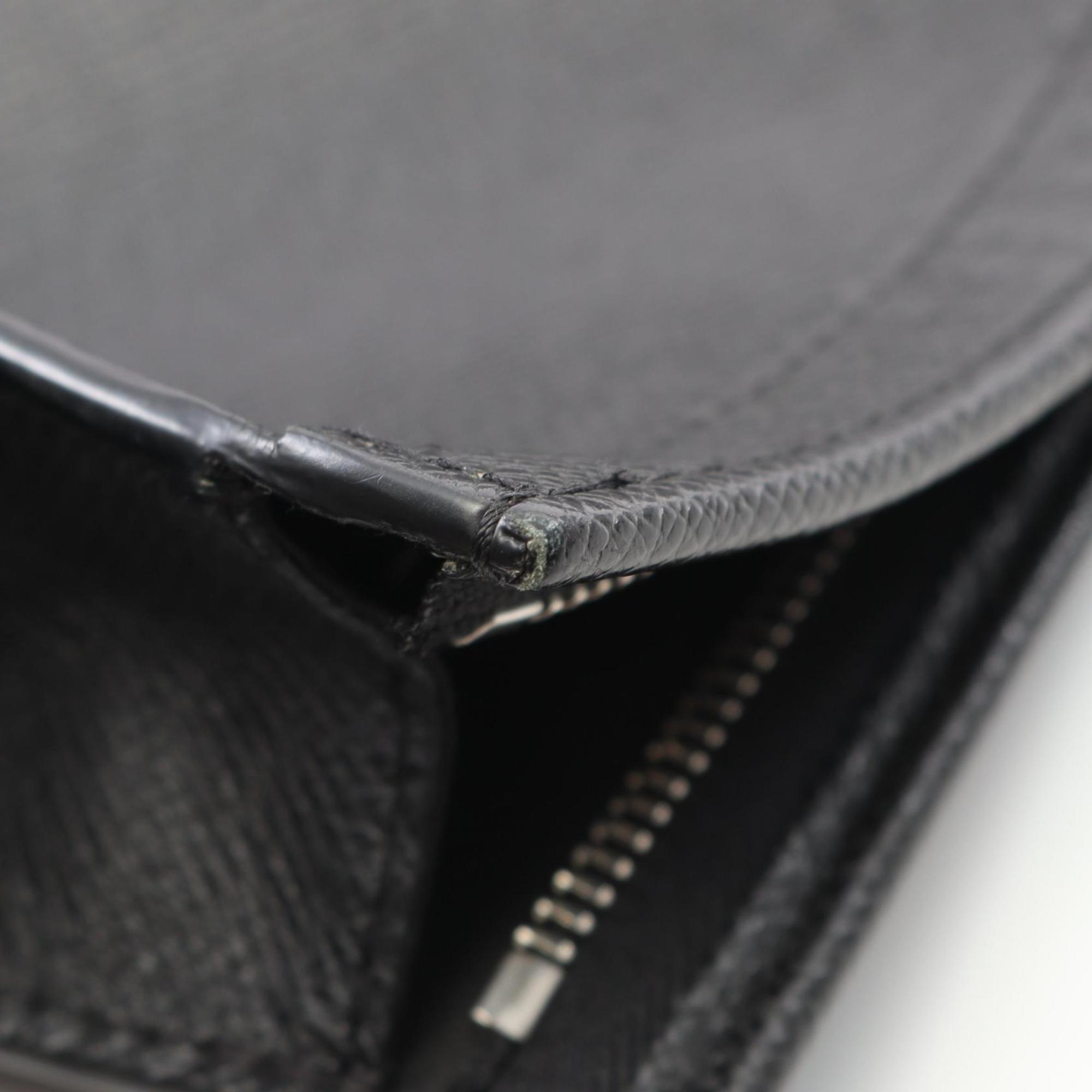Louis Vuitton Taiga Black Taiga Leather Clutch Bag Pochette (Pre-Owned)