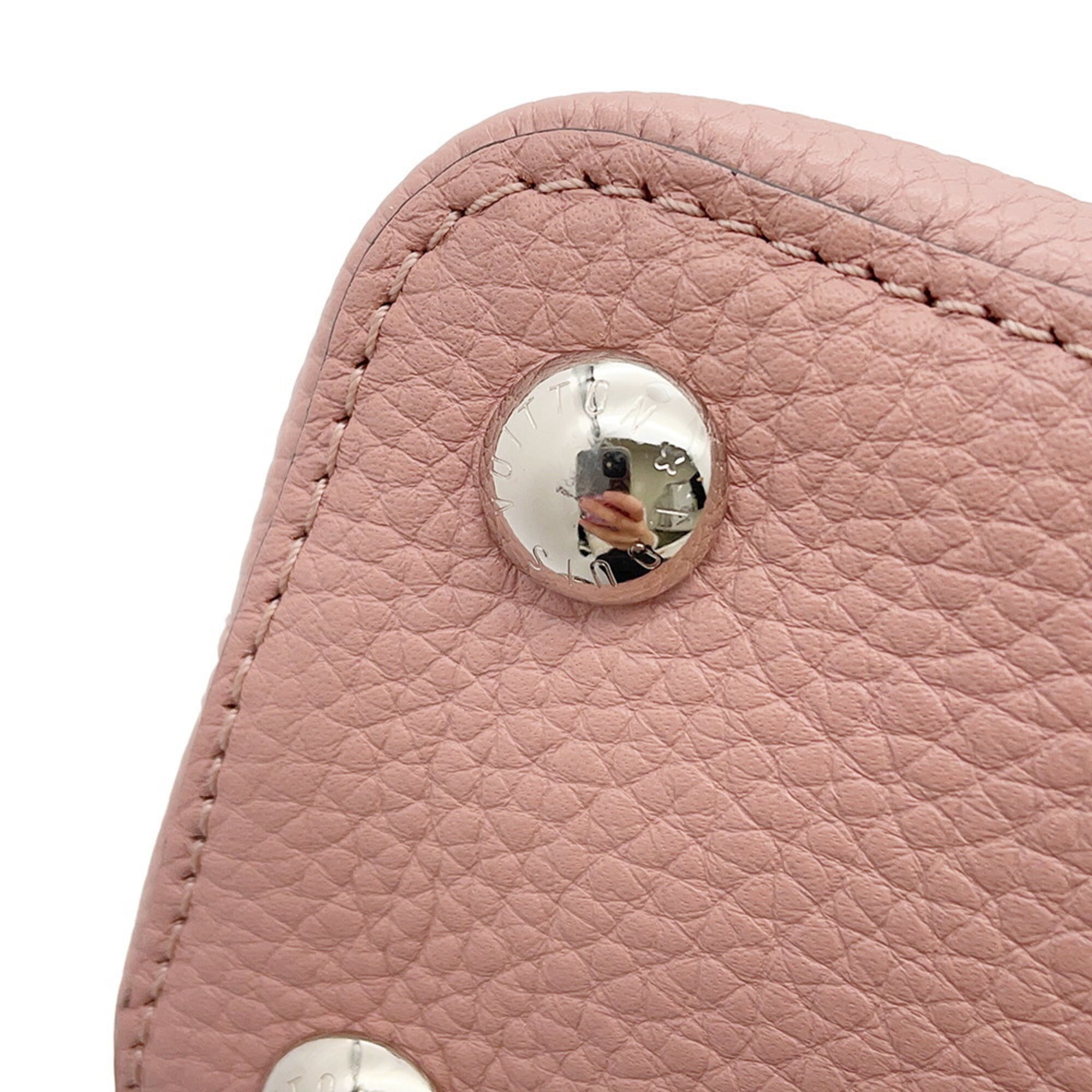 Louis Vuitton Magnolia Leather Handbag Shoulder Bag (Pre-Owned)