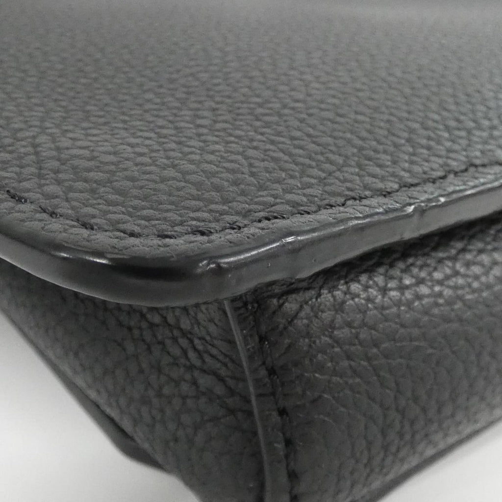 Louis Vuitton Black Leather Shoulder Bag (Pre-Owned)