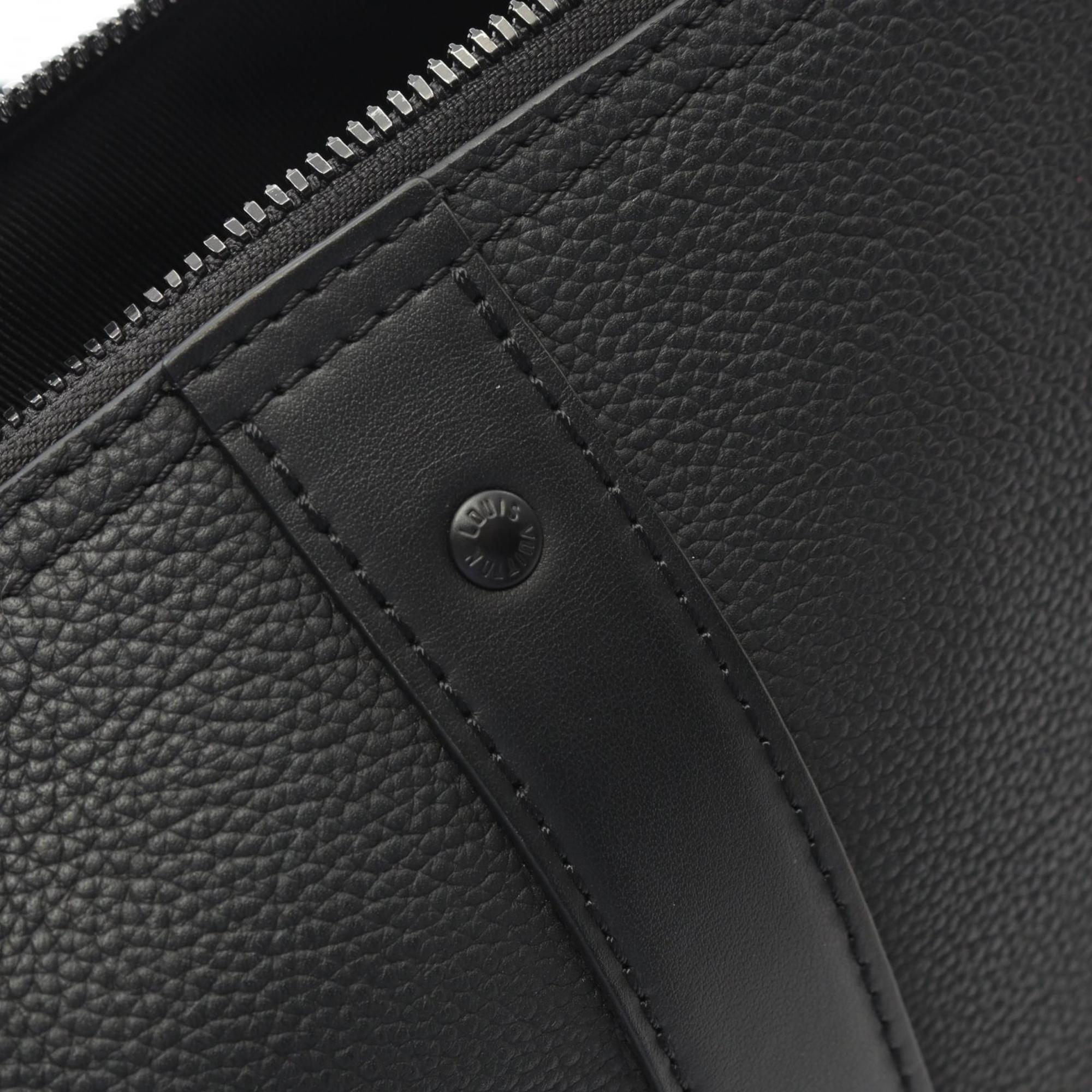 Louis Vuitton Black Noir Leather Shoulder Bag (Pre-Owned)