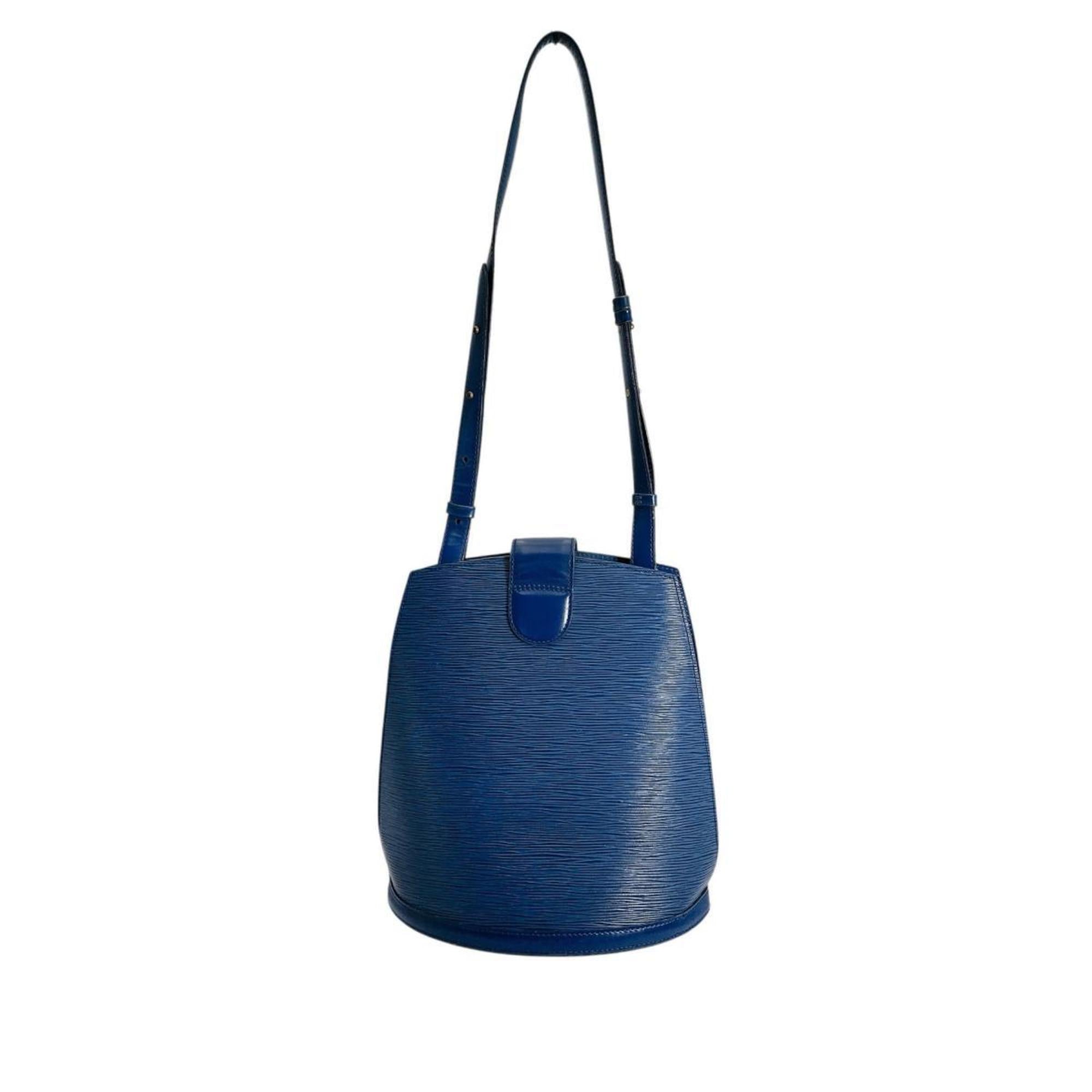 Louis Vuitton Blue Epi Leather Shoulder Bag (Pre-Owned)