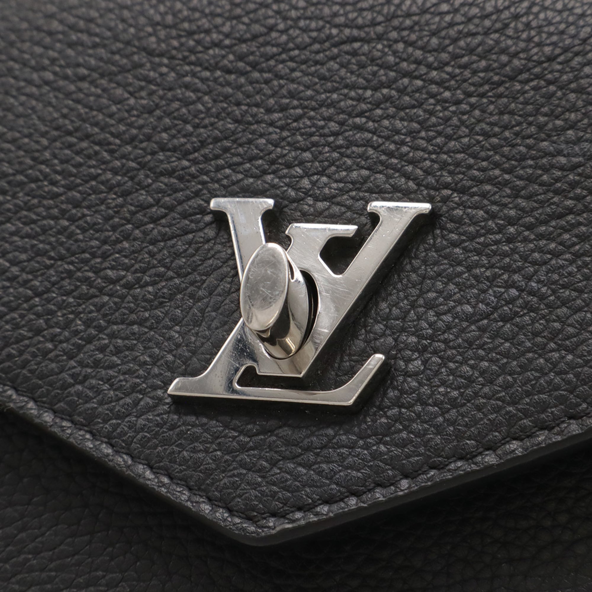 Louis Vuitton Noir Leather Clutch Bag Pochette Shoulder Bag (Pre-Owned)