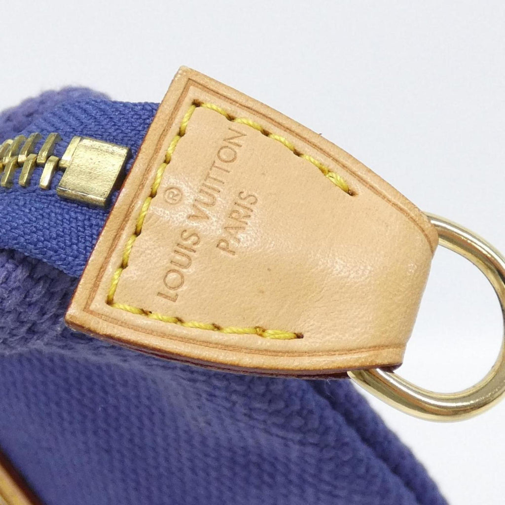 Louis Vuitton Blue Navy Canvas Handbag Pochette (Pre-Owned)