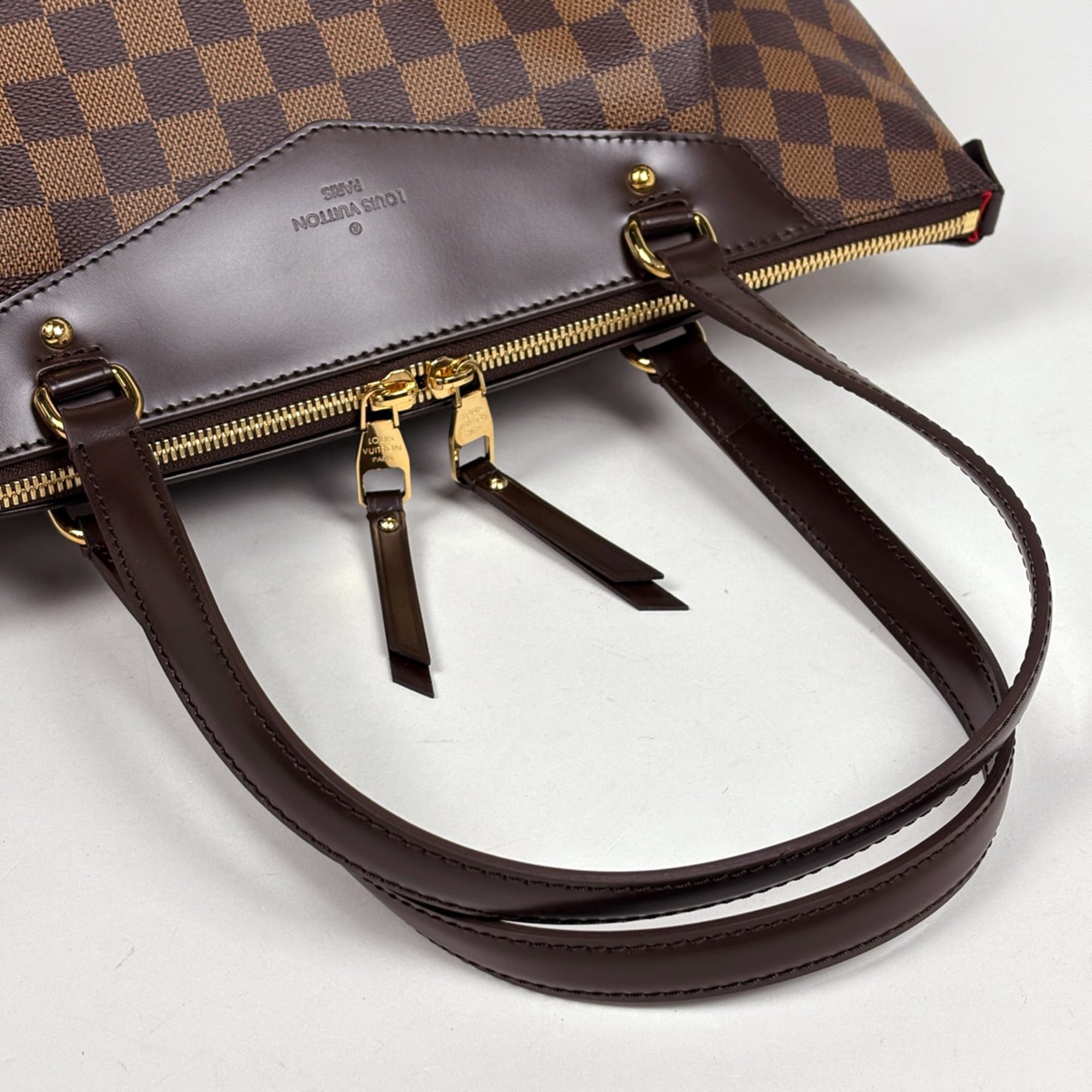 Louis Vuitton Brown Shoulder Bag Tote Bag (Pre-Owned)