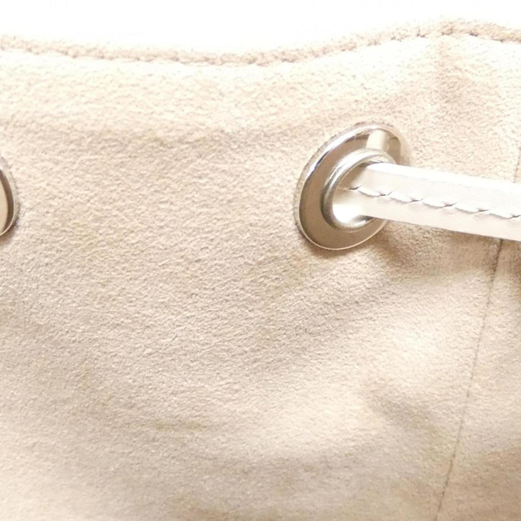 Louis Vuitton White Leather Handbag (Pre-Owned)