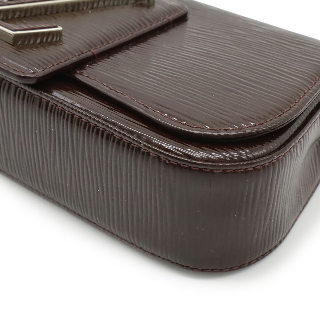 Louis Vuitton Brown Epi Leather Clutch Bag Pochette (Pre-Owned)