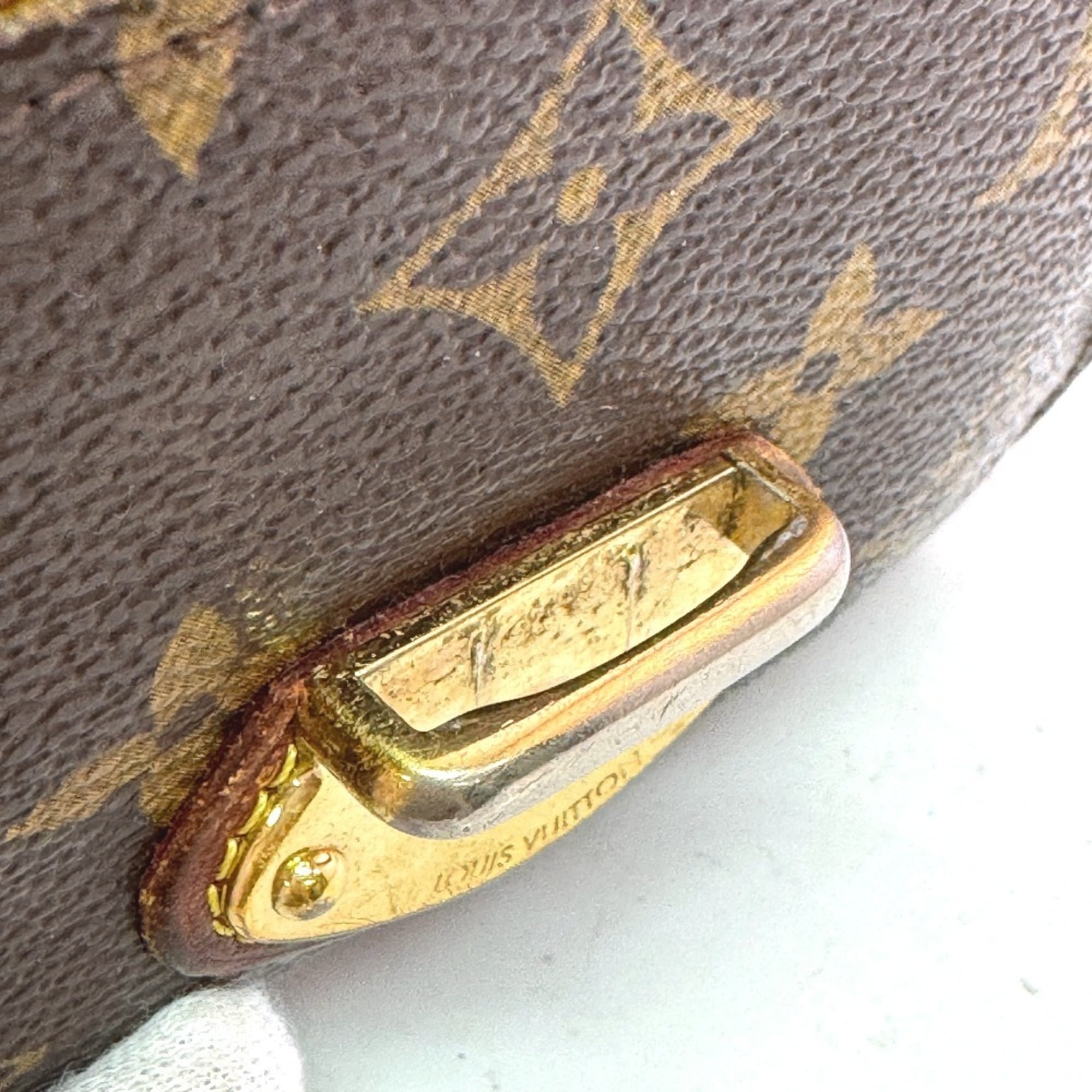 Louis Vuitton Brown Leather Wallet (Tri-Fold) (Pre-Owned)