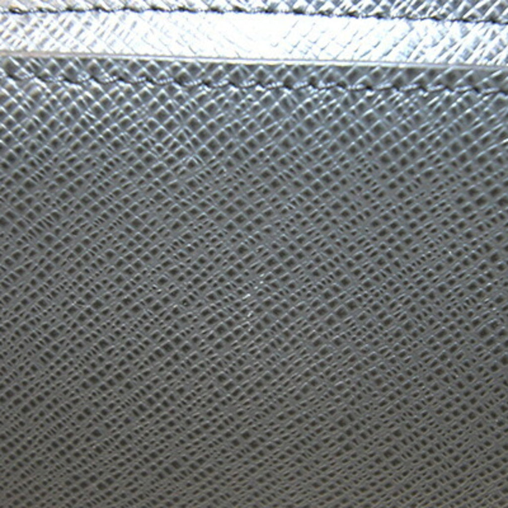 Louis Vuitton Ardoise Black Taiga Leather Clutch Bag (Pre-Owned)