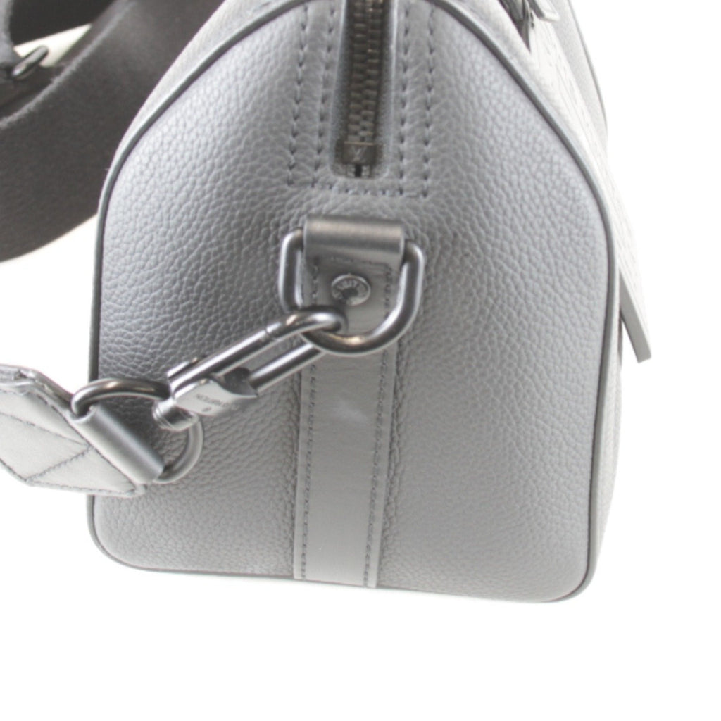 Louis Vuitton Black Leather Shoulder Bag (Pre-Owned)