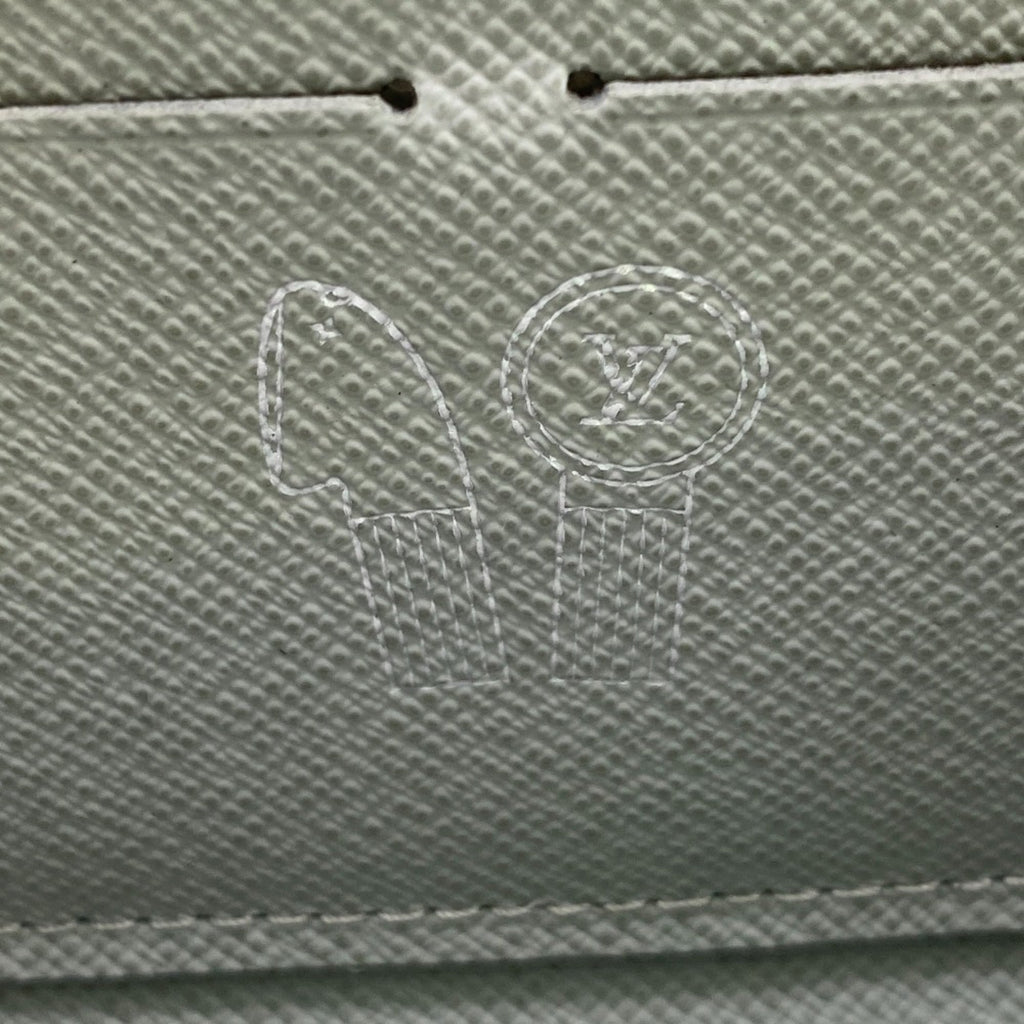 Louis Vuitton Gray Leather Long Wallet (Bi-Fold) (Pre-Owned)