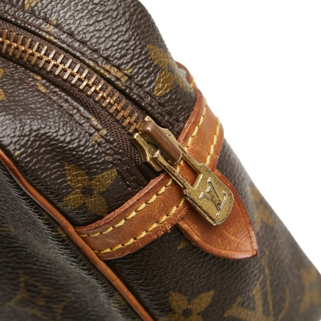Louis Vuitton Brown Pvc Leather Clutch Bag Handbag (Pre-Owned)