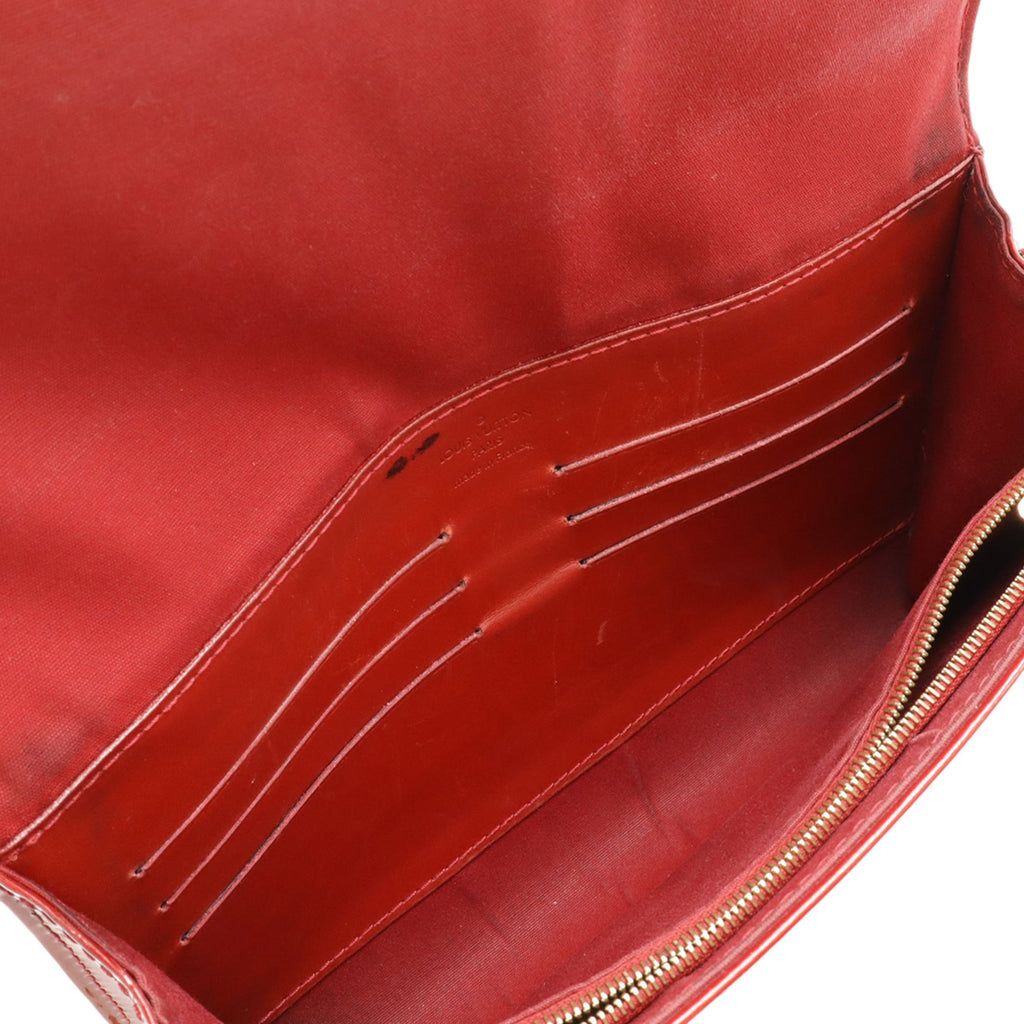 Louis Vuitton Red Color Clutch Bag Shoulder Bag (Pre-Owned)