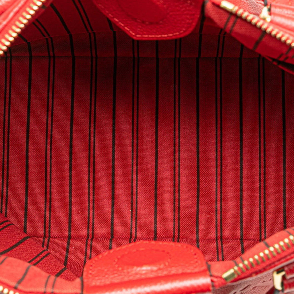 Louis Vuitton Cerise Red Color Leather Handbag Shoulder Bag (Pre-Owned)