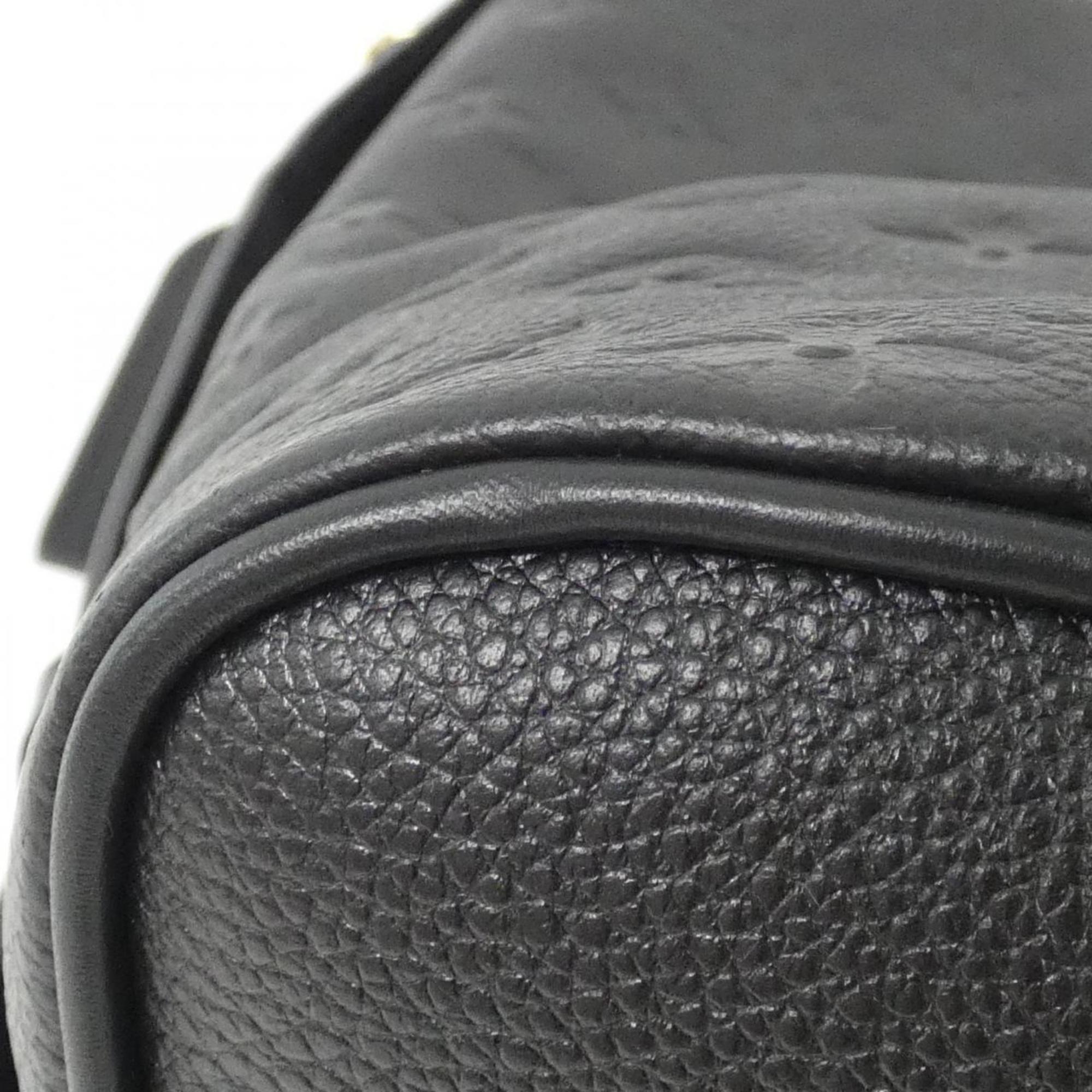 Louis Vuitton Black Leather Shoulder Bag (Pre-Owned)