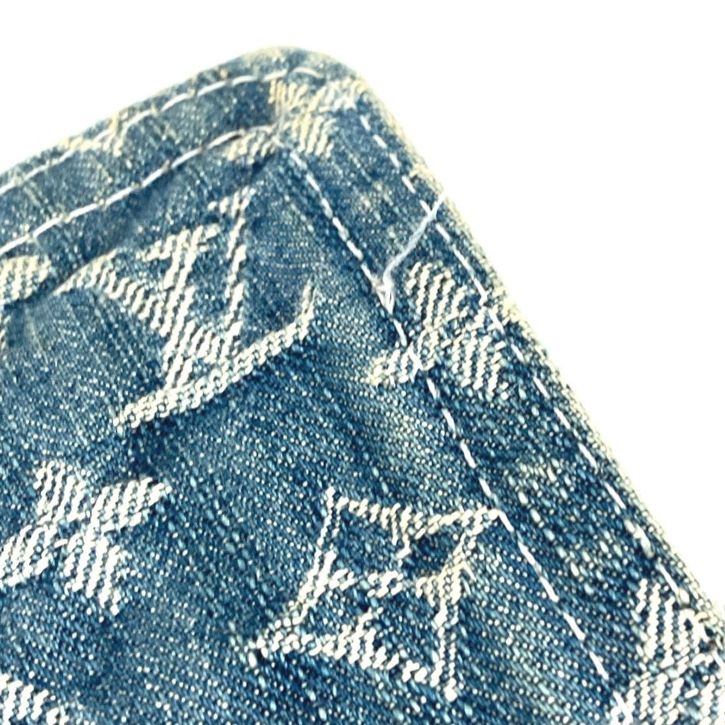 Louis Vuitton Blue Monogram Monogram Denim Messenger Bag Shoulder Bag (Pre-Owned)